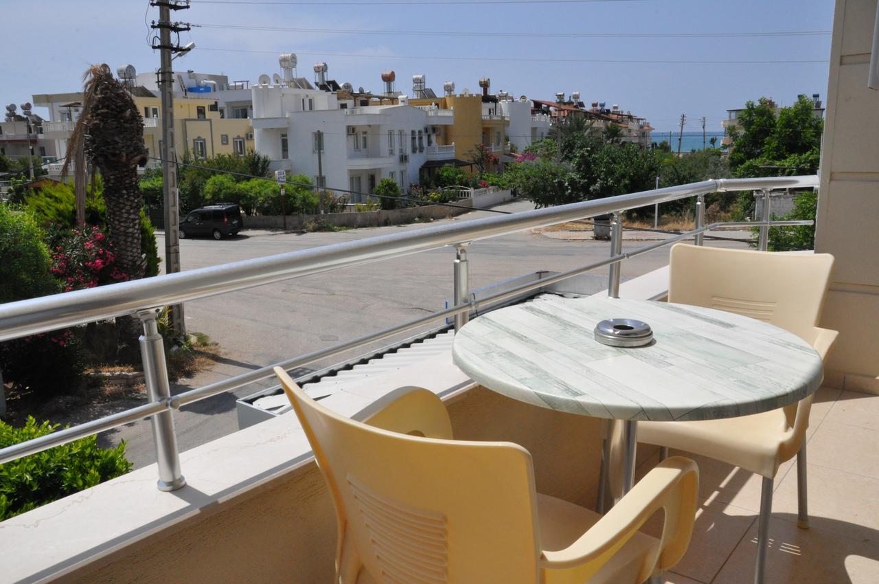 Iskele Otel Ташуджу Экстерьер фото